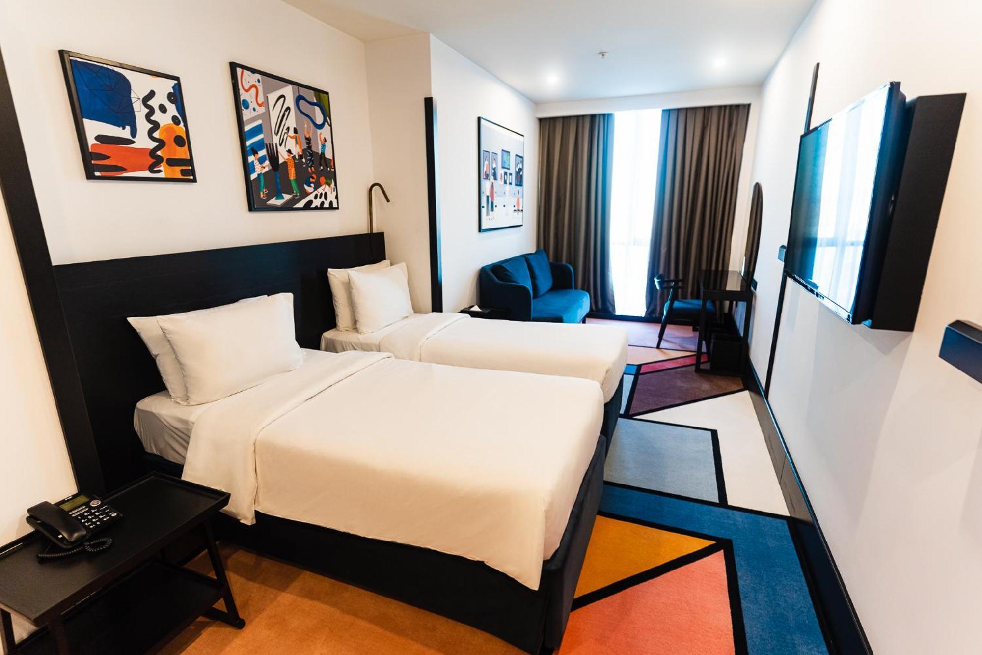 Mercure Baku City エクステリア 写真