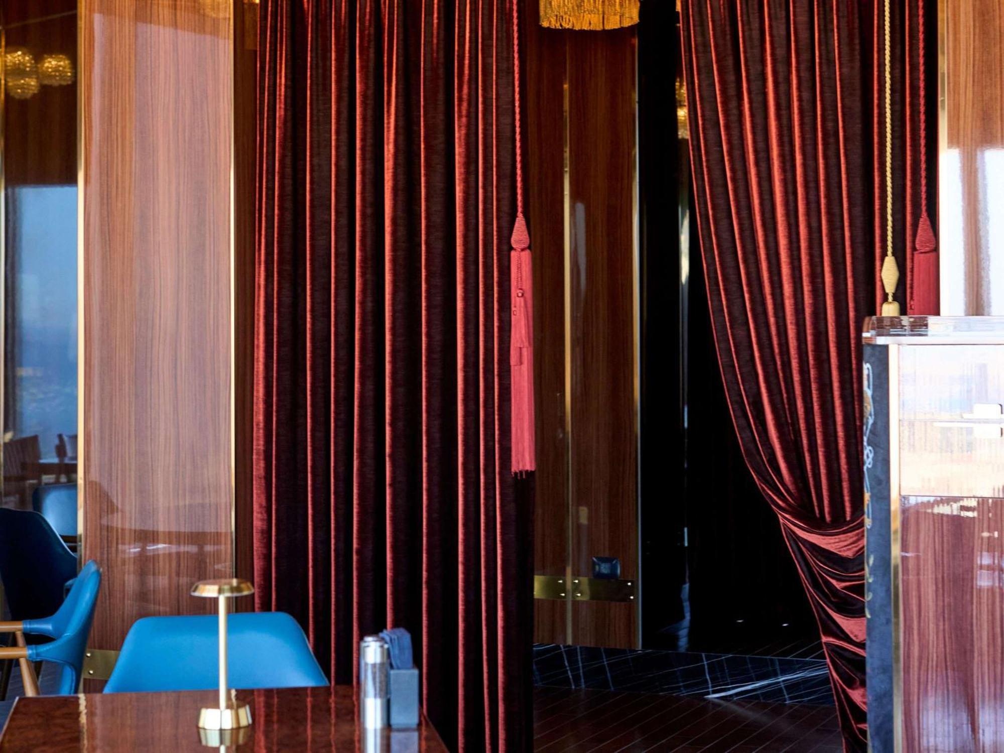 Mercure Baku City エクステリア 写真