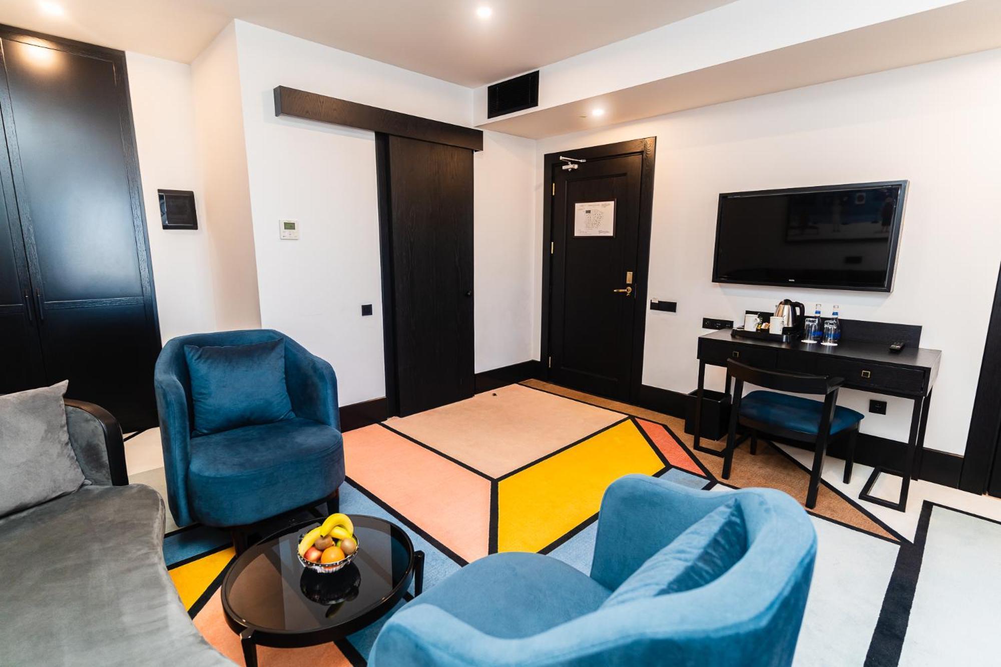 Mercure Baku City エクステリア 写真