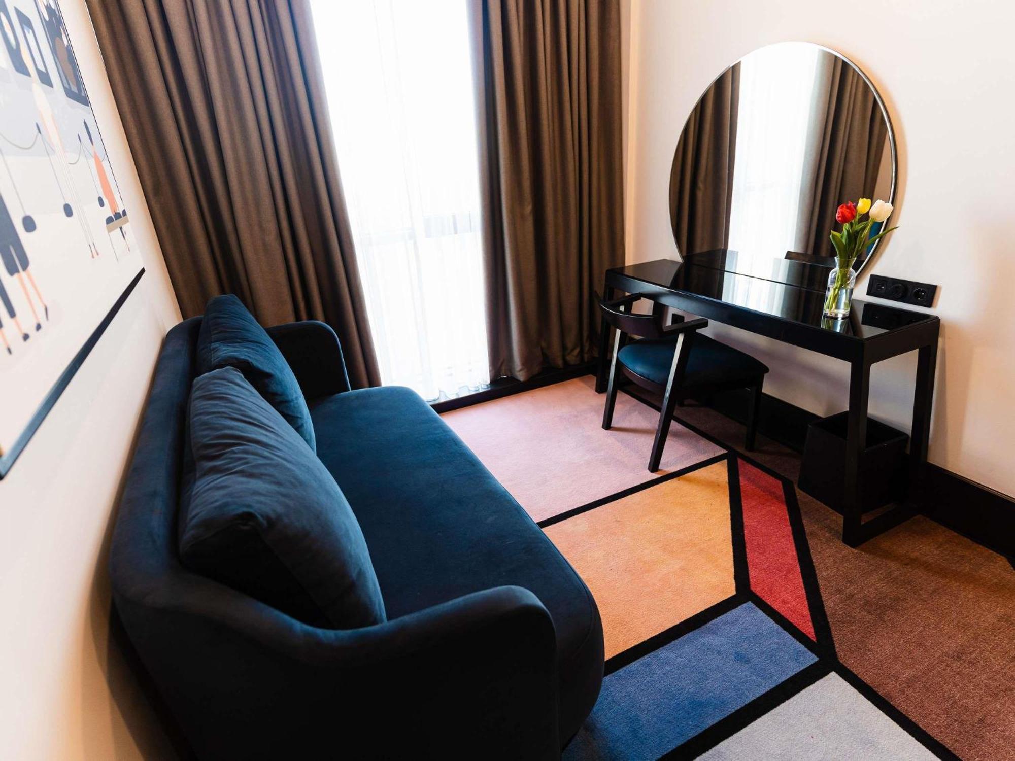 Mercure Baku City エクステリア 写真